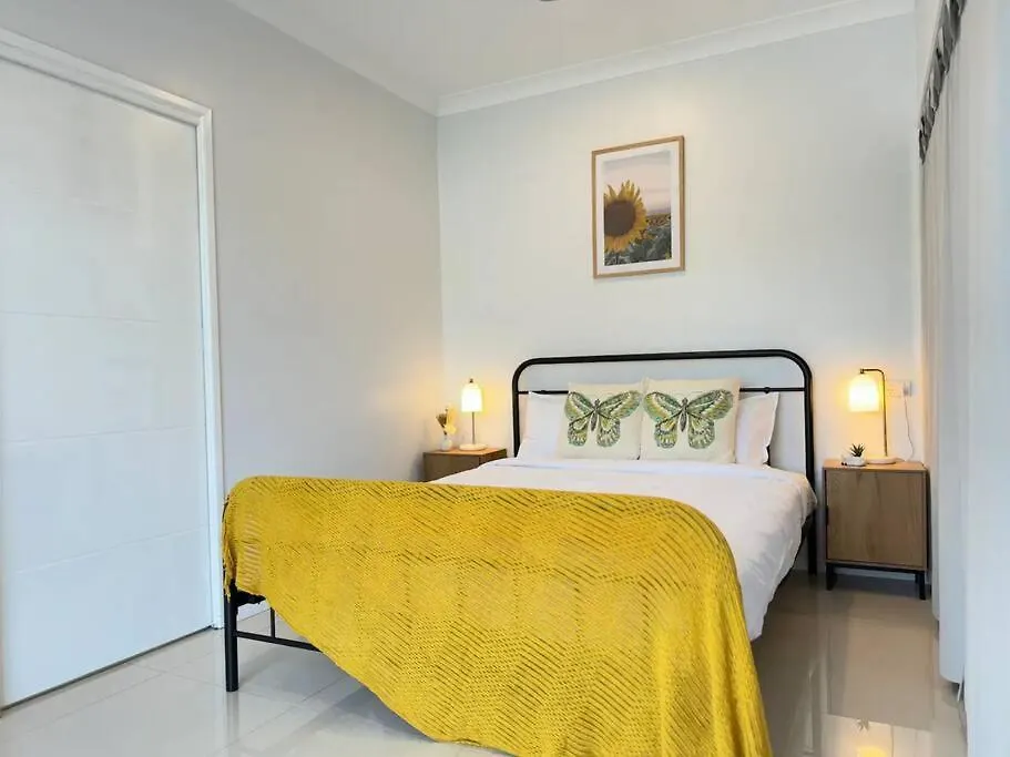 Kontakt z Convenient 2 Bedroom House Unit In Salisbury